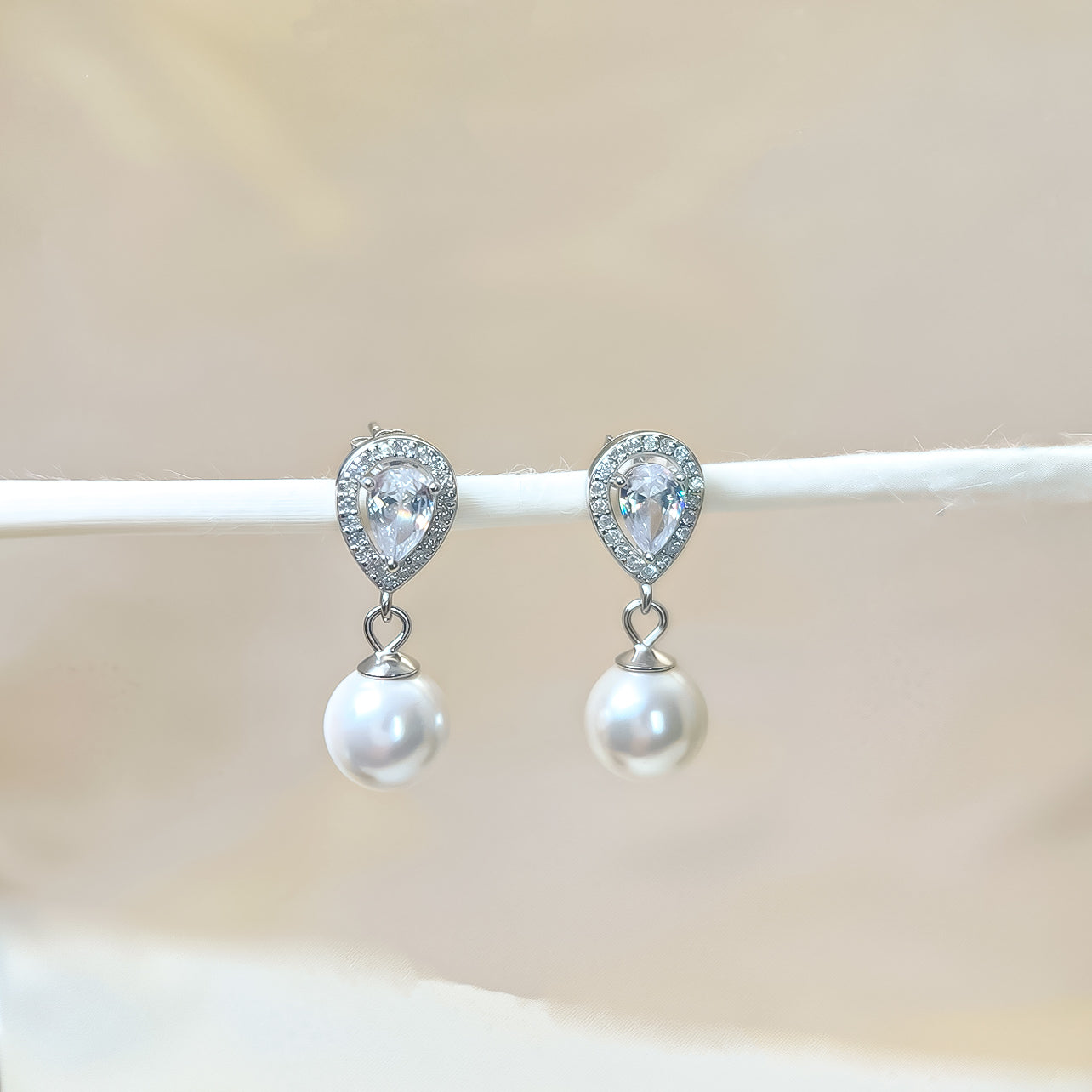 Elegant Pearl & Diamond Drop Earrings